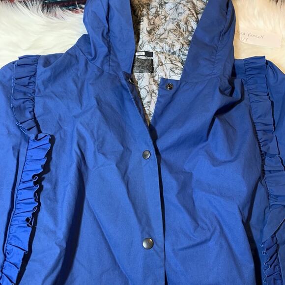 Deborah Lyons Memphis Cape Coat Rain jacket ruffle - Picture 4 of 8